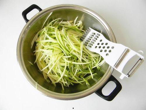 吃瓜取丝,揭秘娱乐圈背后的故事与真相