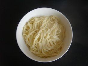 吃瓜丸子面,探寻夏日消暑美食的奥秘