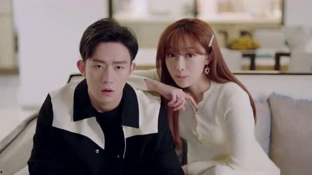 吃瓜情侣视频电话,吃瓜情侣视频电话甜蜜互动大揭秘